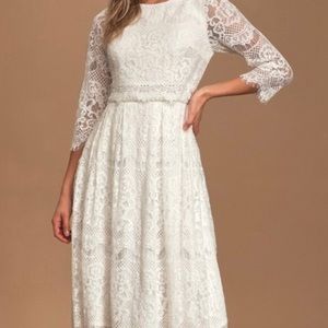 Lulus White Lace Midi Dress. Size M.